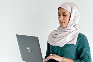 7 In-Demand Freelance Skills To Learn For High Income (2025)